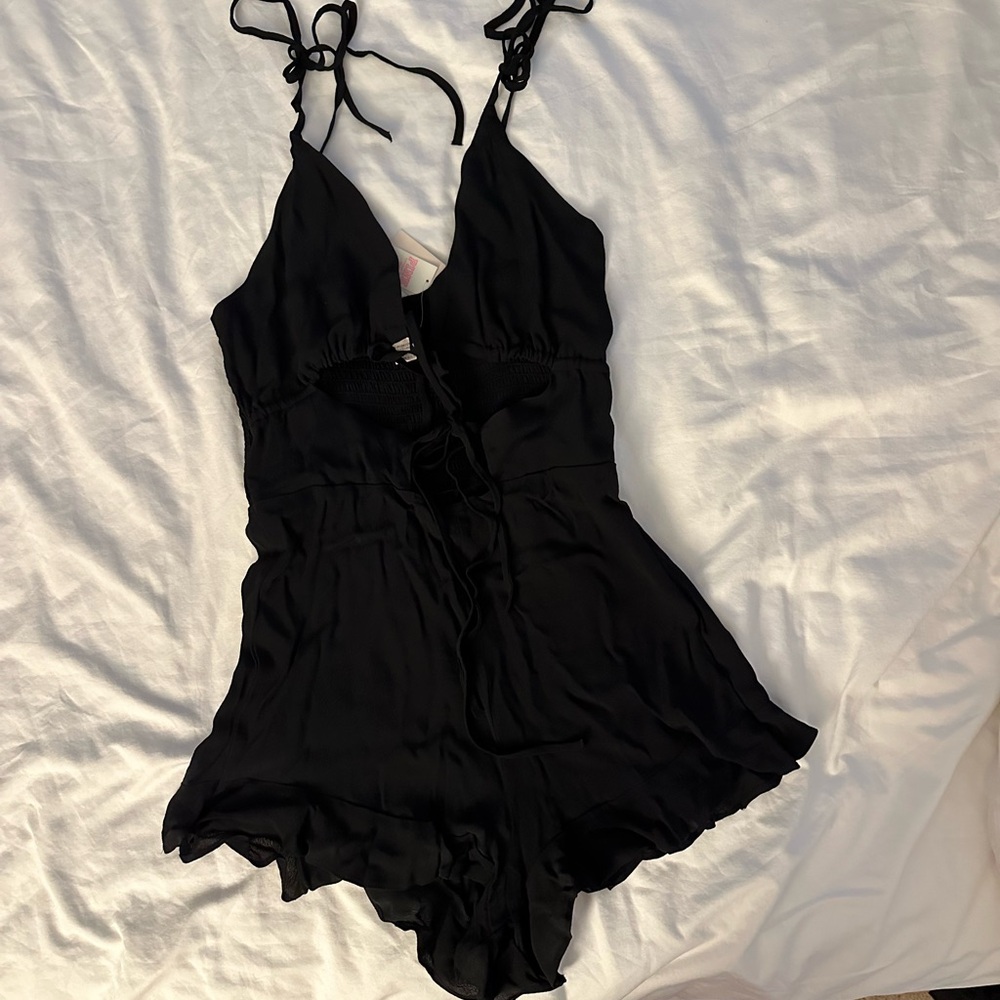 Laurel Love (PINK) - (S) Black cut out romper - new with tags